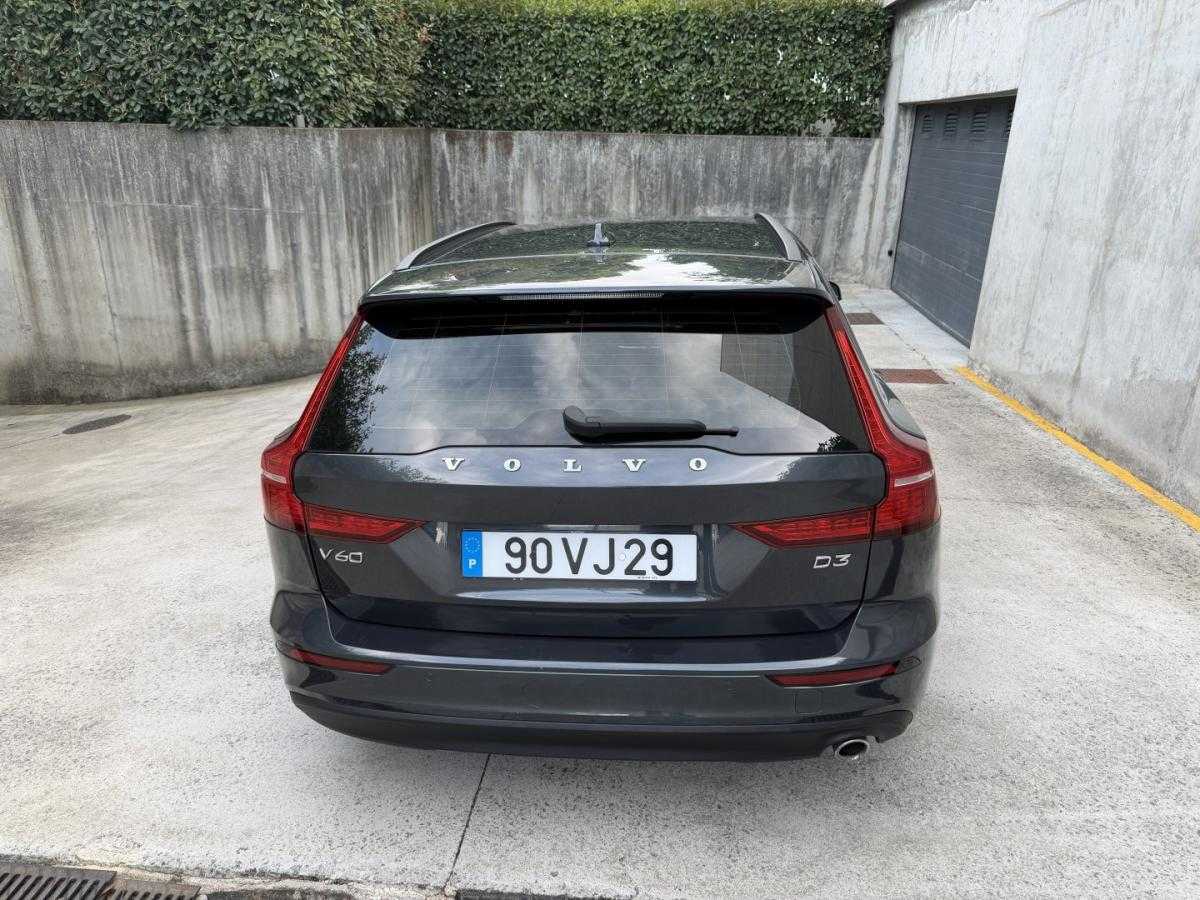 volvo-v60-2018-diesel-1969cc