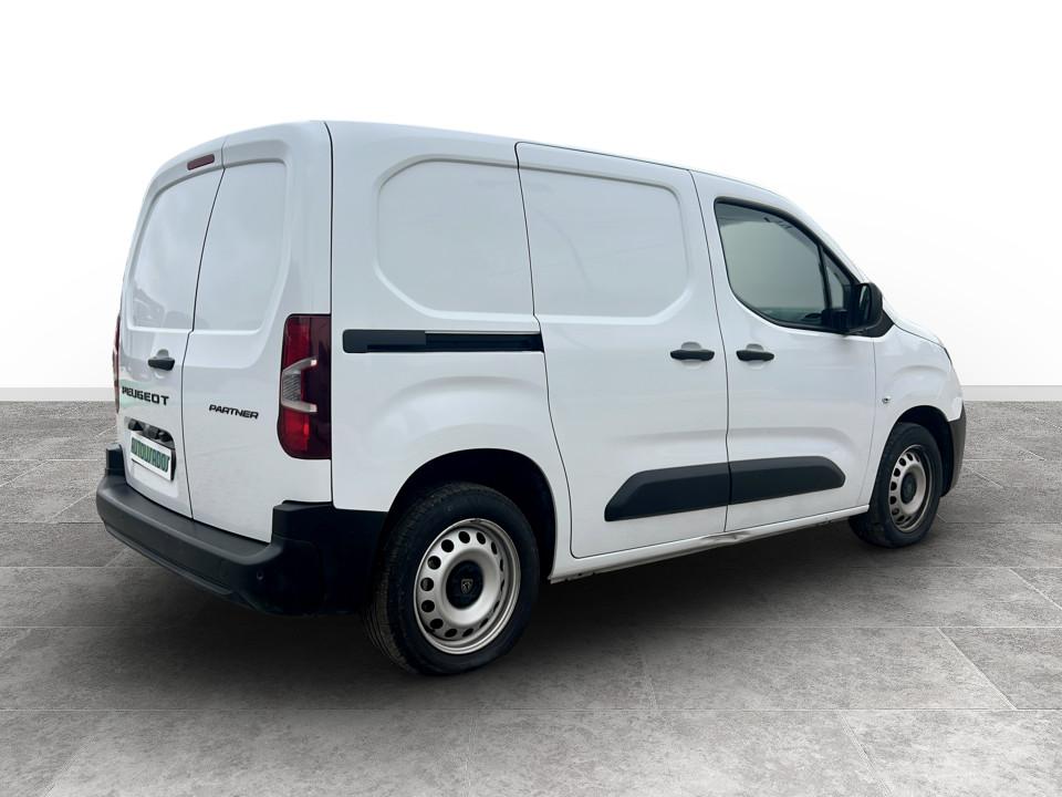 peugeot-partner-2024-diesel-1499cc