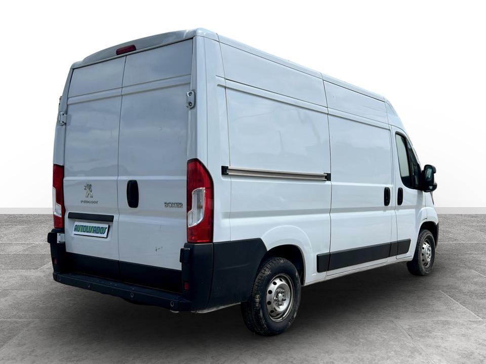 peugeot-boxer-2024-diesel-2184cc