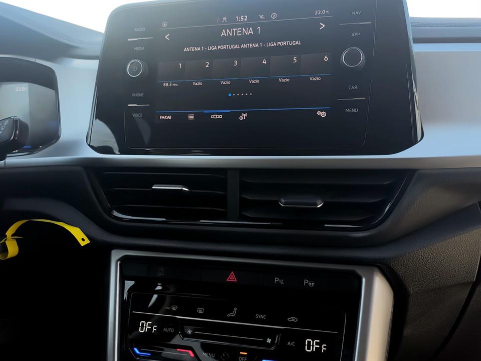 volkswagen-t-roc-2024-gasolina-999cc
