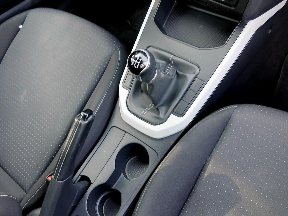seat-arona-2022-gasolina-999cc