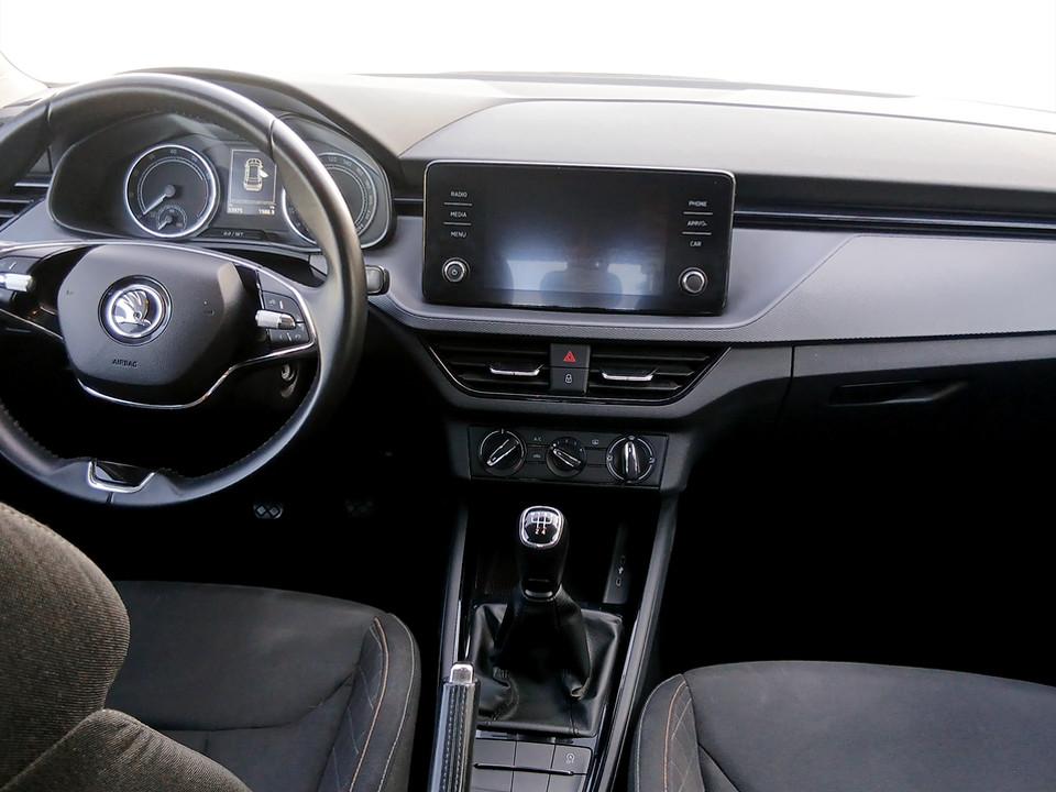 skoda-kamiq-2023-gasolina-999cc
