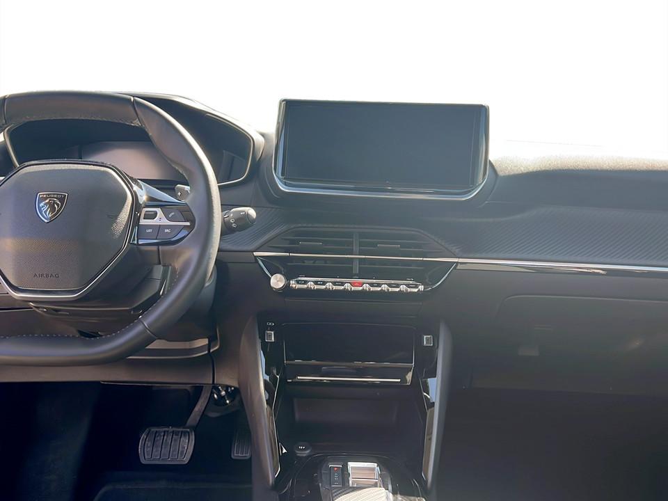 peugeot-208-2025-gasolina-1199cc