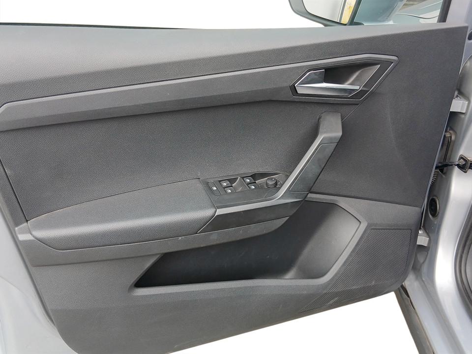 seat-arona-2022-gasolina-999cc