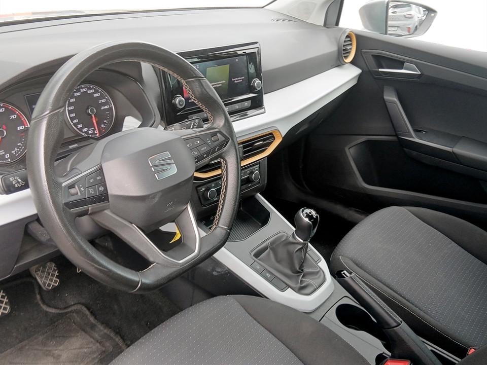 seat-arona-2022-gasolina-999cc