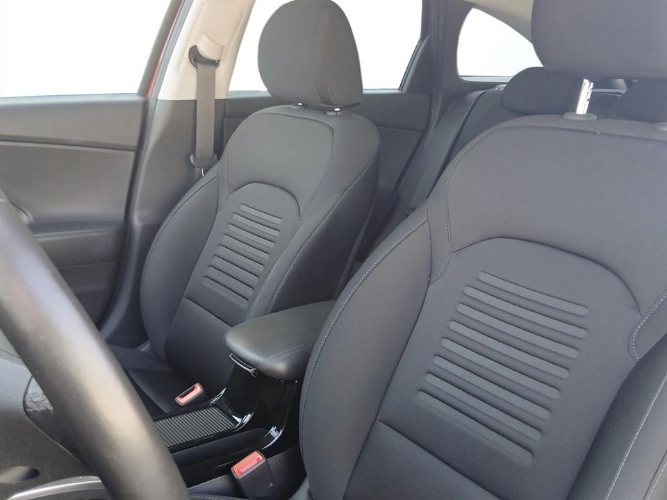 hyundai-i30-2024-gasolina-998cc