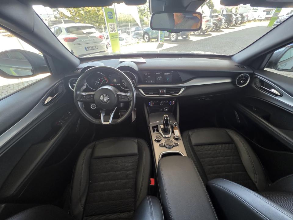 alfa-romeo-stelvio-2023-diesel-2143cc