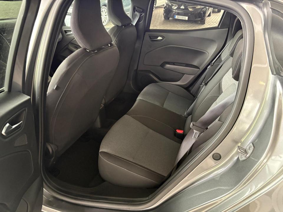 mitsubishi-colt-2025-gasolina-999cc