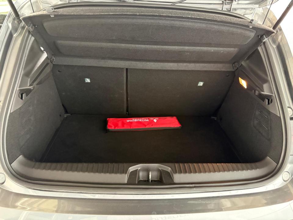 mitsubishi-colt-2025-gasolina-999cc