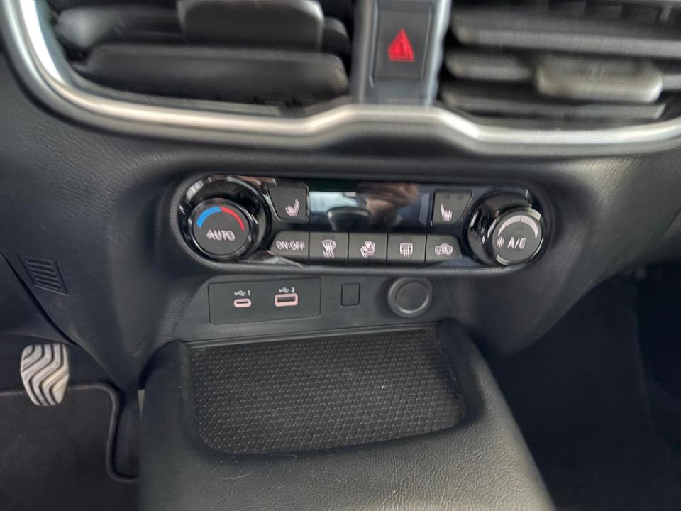 nissan-juke-2025-gasolina-999cc