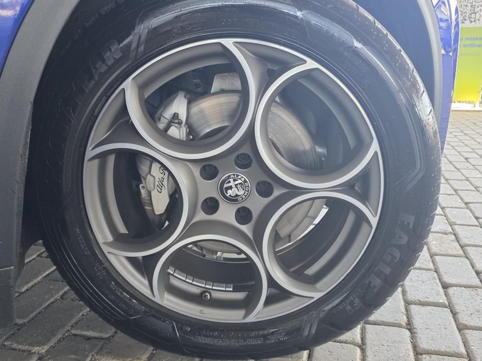 alfa-romeo-stelvio-2022-diesel-2143cc
