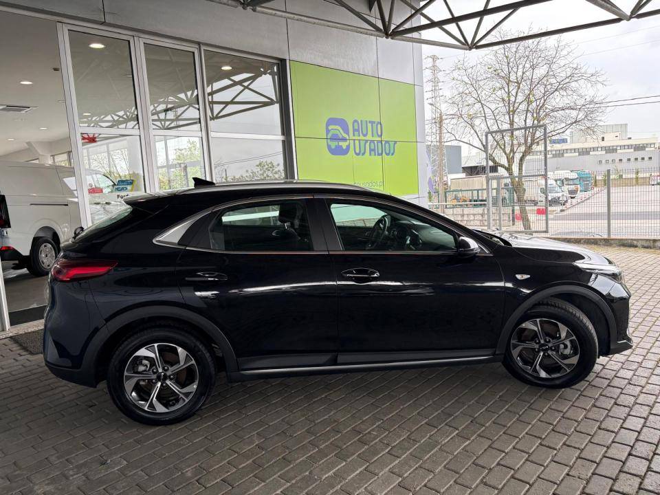 kia-xceed-2025-gasolina-998cc