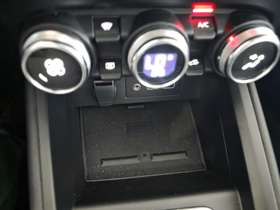 mitsubishi-colt-2025-gasolina-999cc