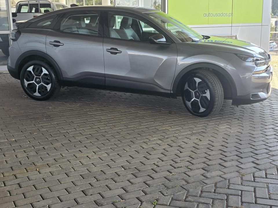 citroen-c4-2025-gasolina-1199cc