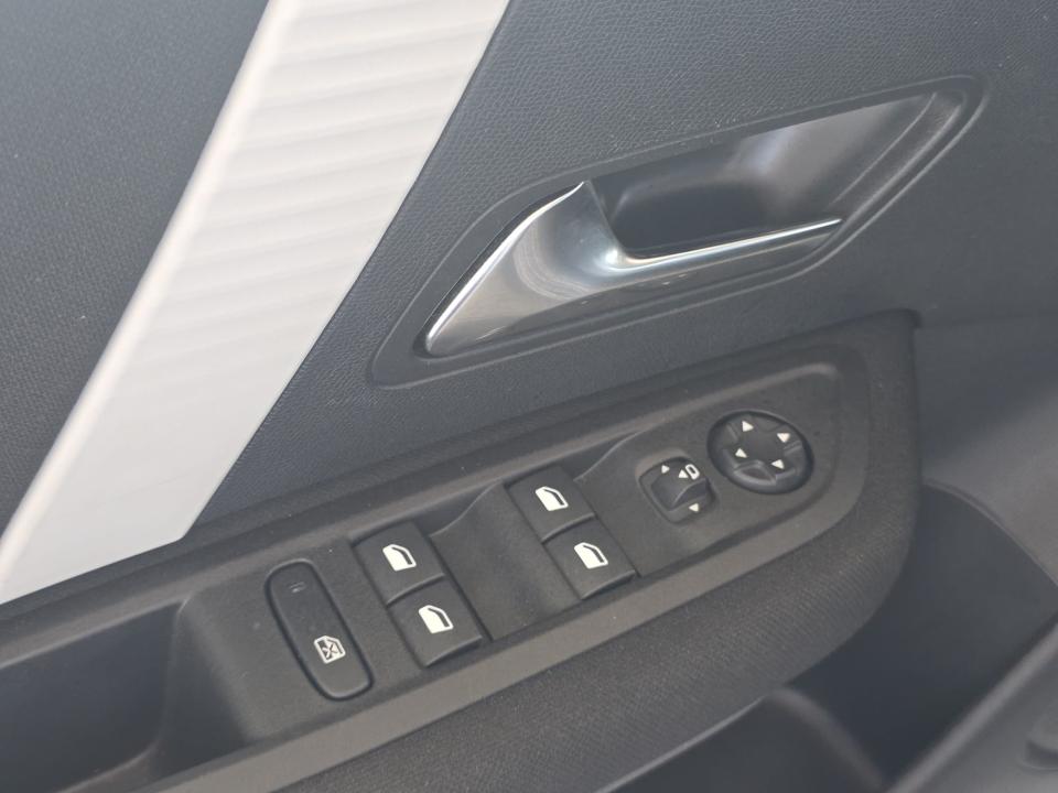 citroen-c4-2025-gasolina-1199cc