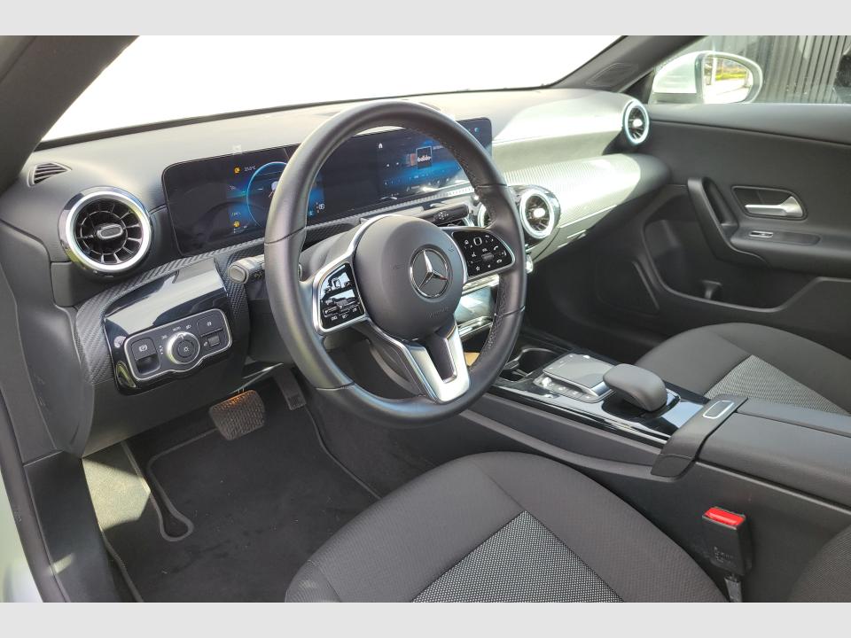 mercedes-benz-cla-2022-diesel-1950cc