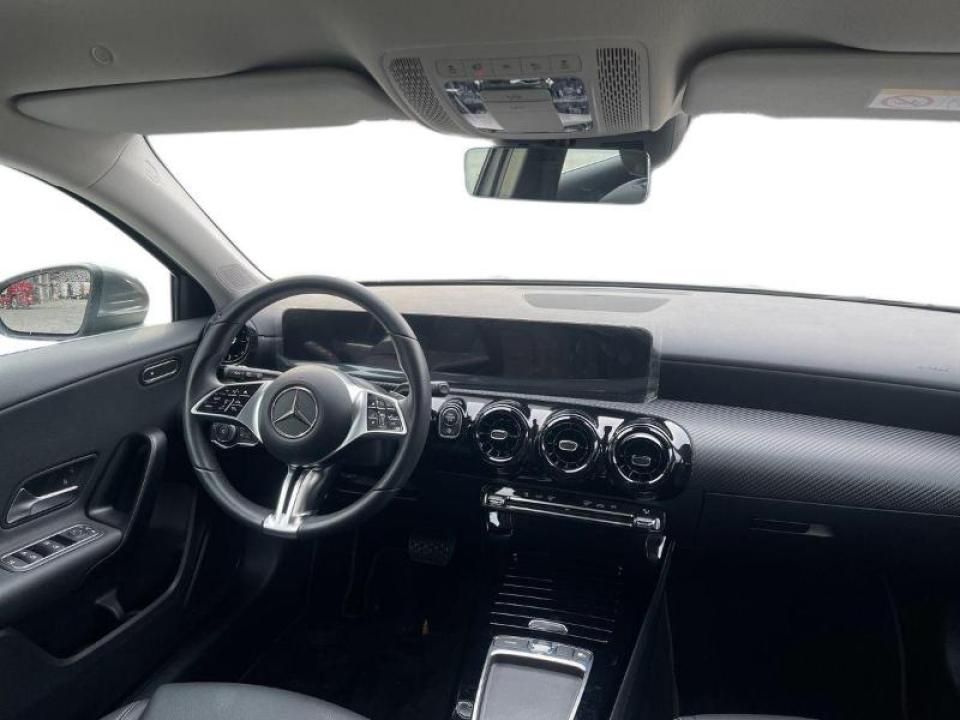 mercedes-benz-classe-a-2025-gasolina-1332cc