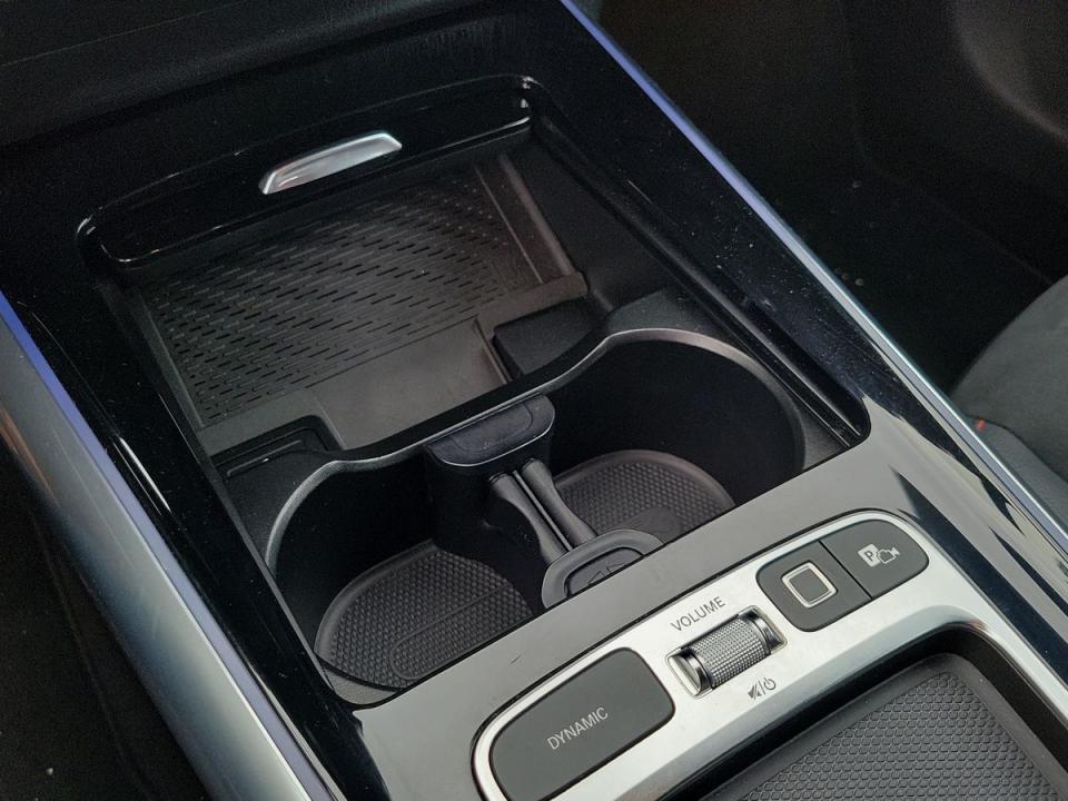 mercedes-benz-gla-2025-gasolina-1595cc