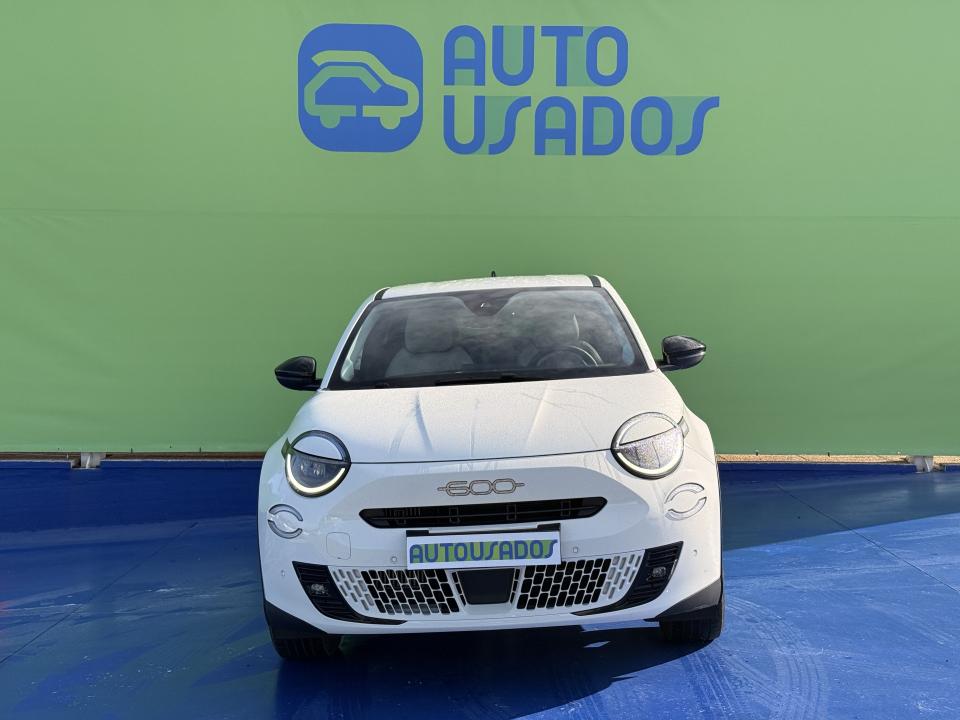 fiat-600-2024-gasolina-1198cc