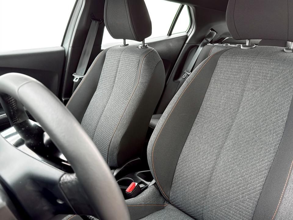 peugeot-2008-2025-gasolina-1199cc