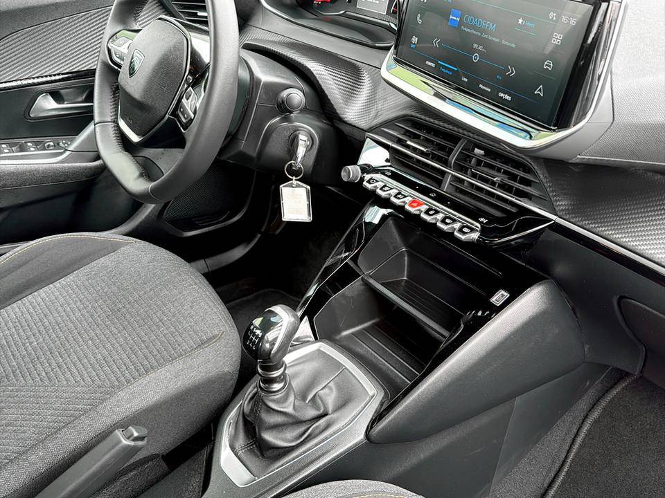 peugeot-2008-2025-gasolina-1199cc