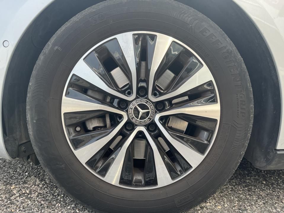 mercedes-benz-classe-a-2023-gasolina-1332cc