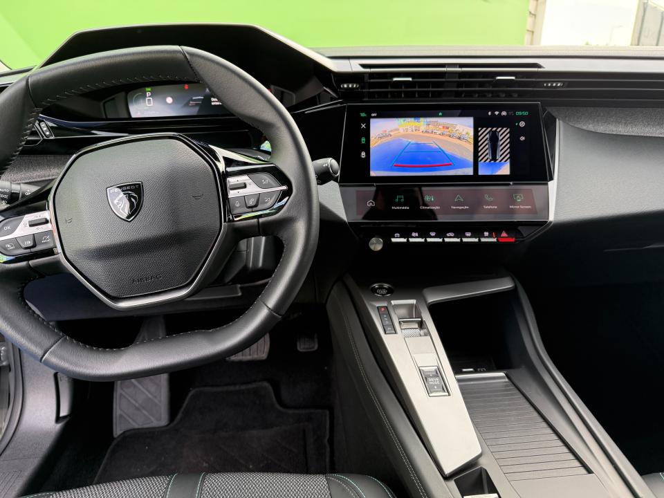 peugeot-308-2024-diesel-1499cc