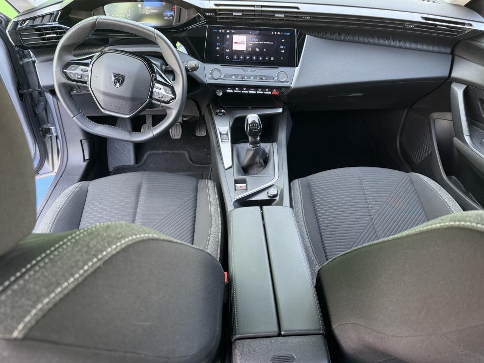 peugeot-308-2024-gasolina-1199cc