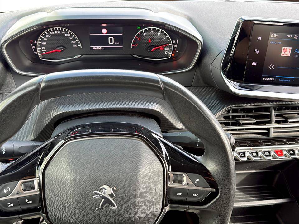 peugeot-208-2023-gasolina-1199cc
