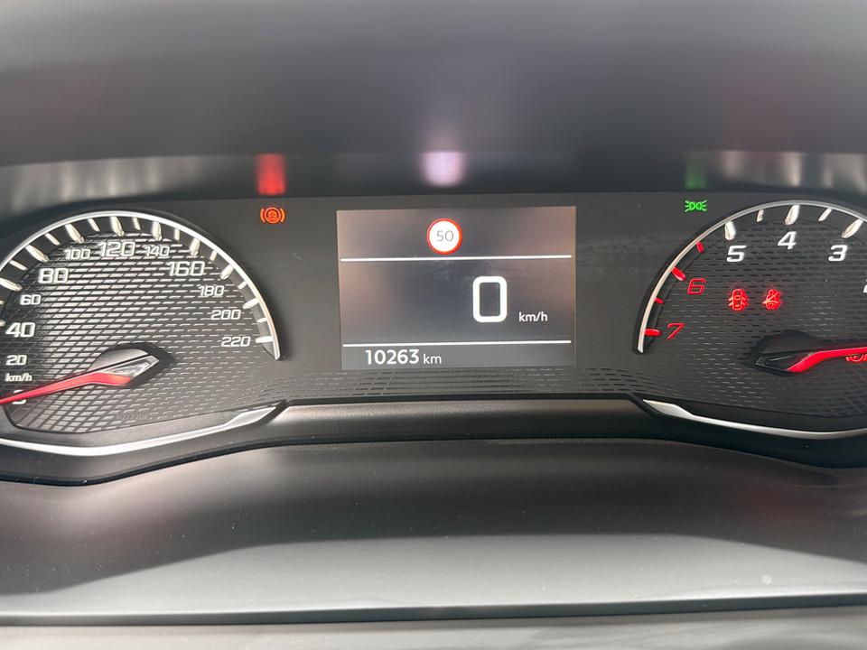 peugeot-2008-2025-gasolina-1199cc