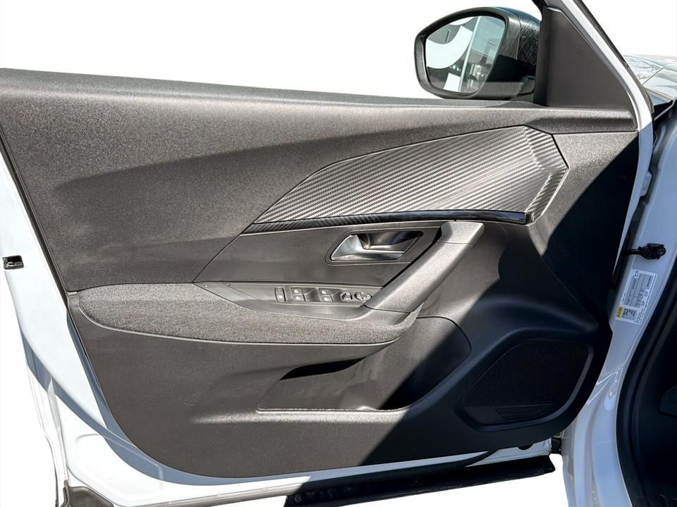 peugeot-2008-2025-gasolina-1199cc