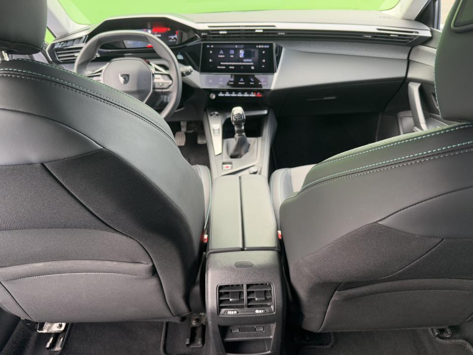 peugeot-308-2024-gasolina-1199cc