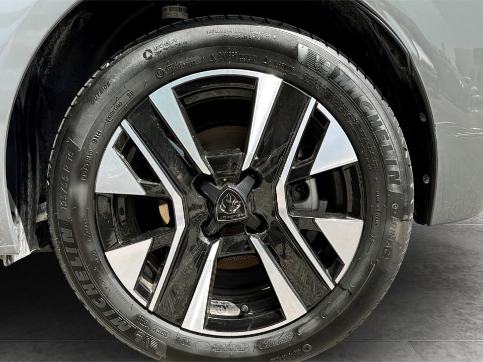 peugeot-e-208-2024-eletrico-0cc