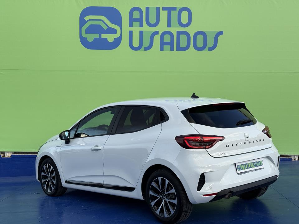 mitsubishi-colt-2024-gasolina-999cc