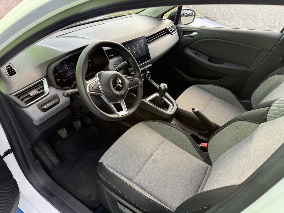 mitsubishi-colt-2024-gasolina-999cc