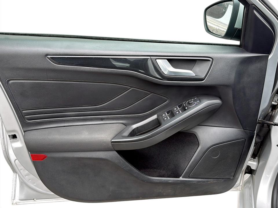 ford-focus-2022-gasolina-998cc