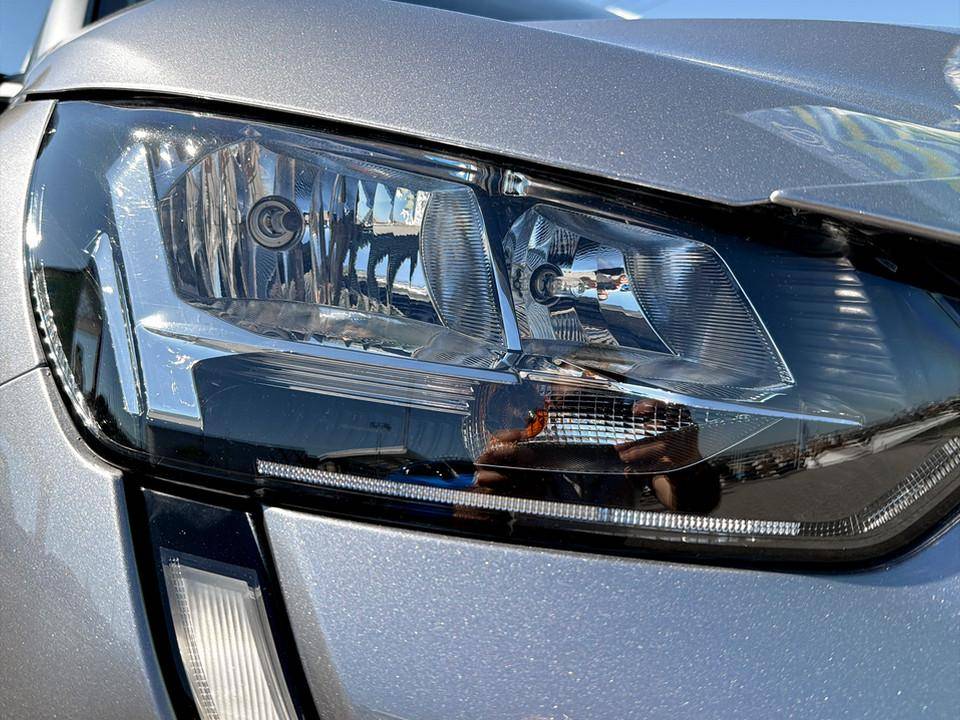 peugeot-208-2023-gasolina-1199cc
