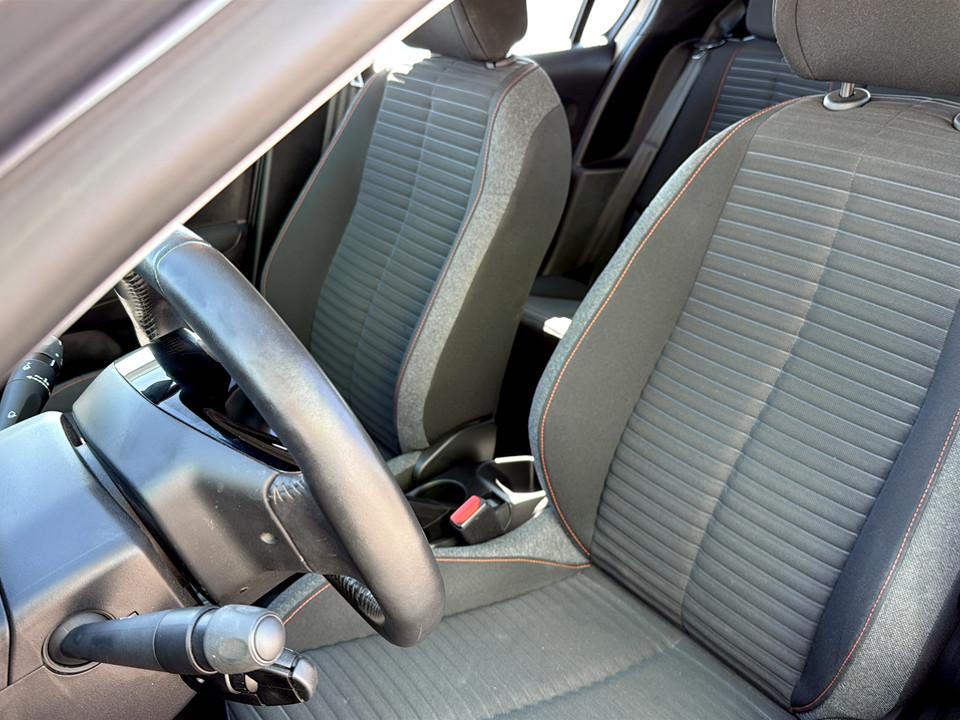 peugeot-208-2023-gasolina-1199cc