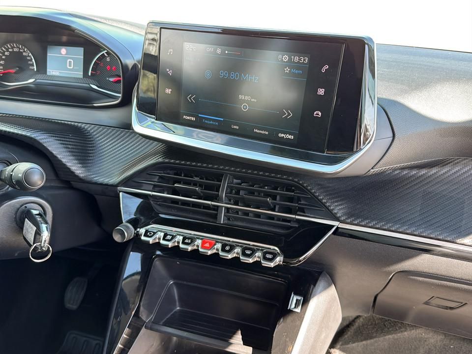 peugeot-208-2023-gasolina-1199cc