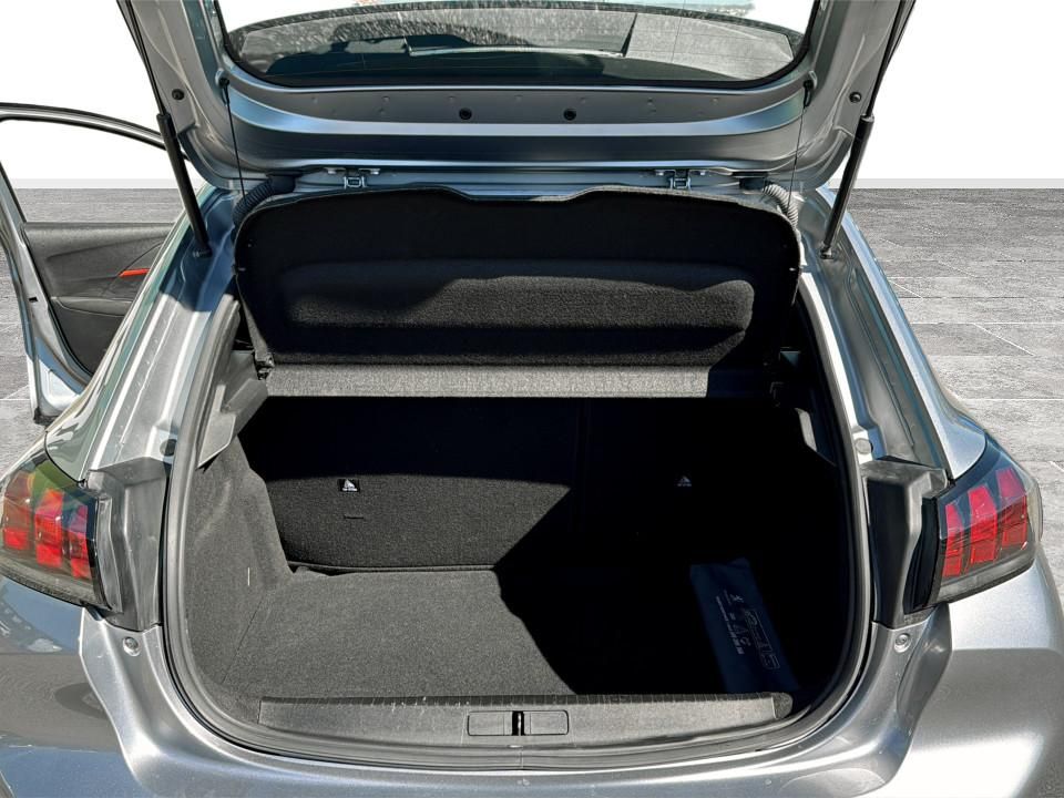peugeot-208-2023-gasolina-1199cc