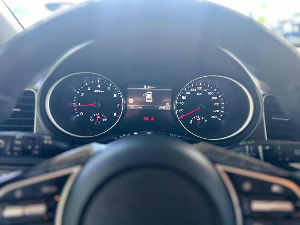 kia-xceed-2025-gasolina-998cc