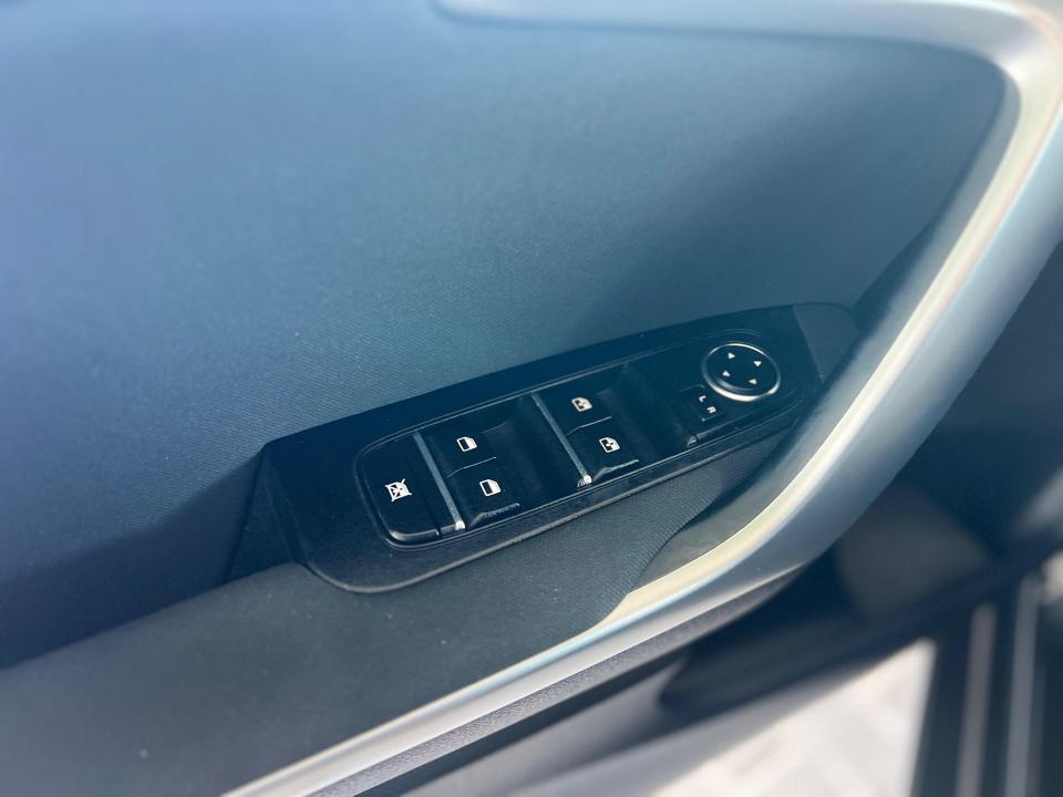 kia-xceed-2025-gasolina-998cc