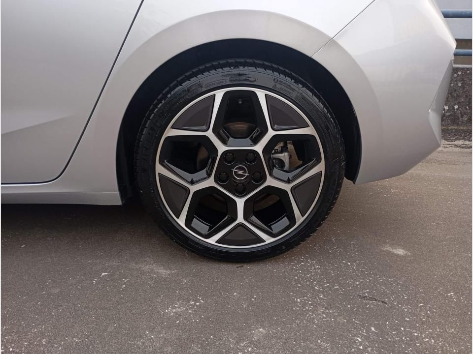 opel-astra-2025-gasolina-1199cc