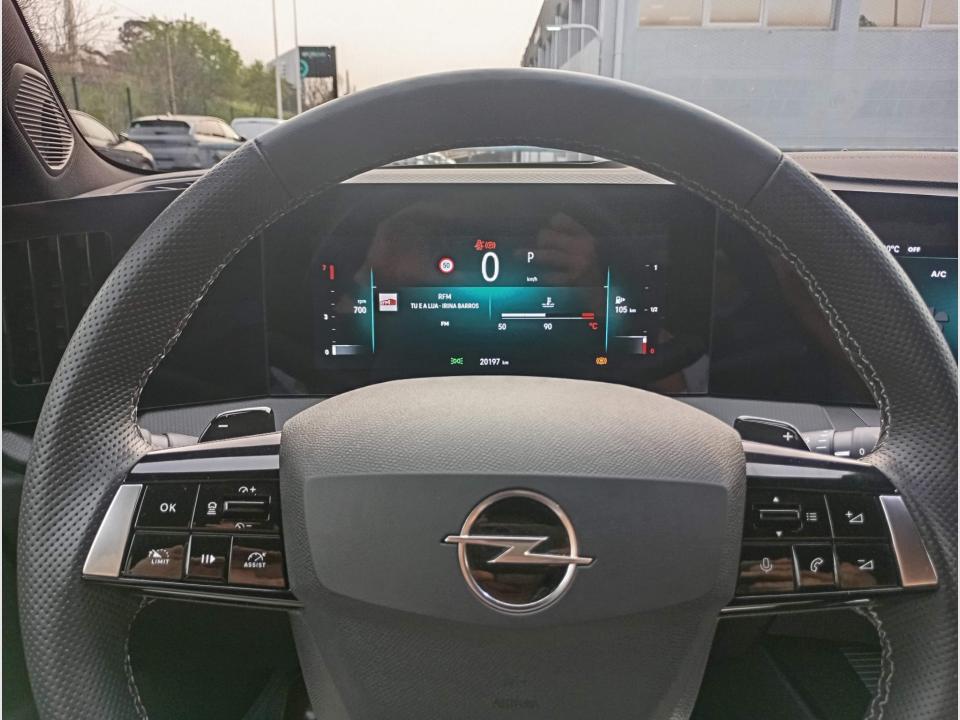 opel-astra-2025-gasolina-1199cc