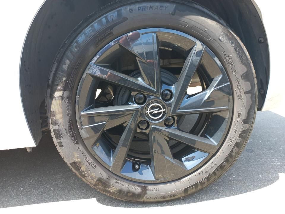 opel-corsa-2025-gasolina-1199cc