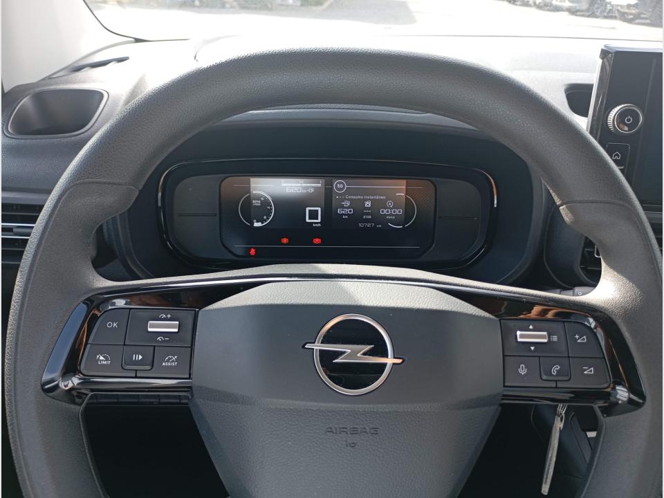 opel-combo-2025-diesel-1499cc
