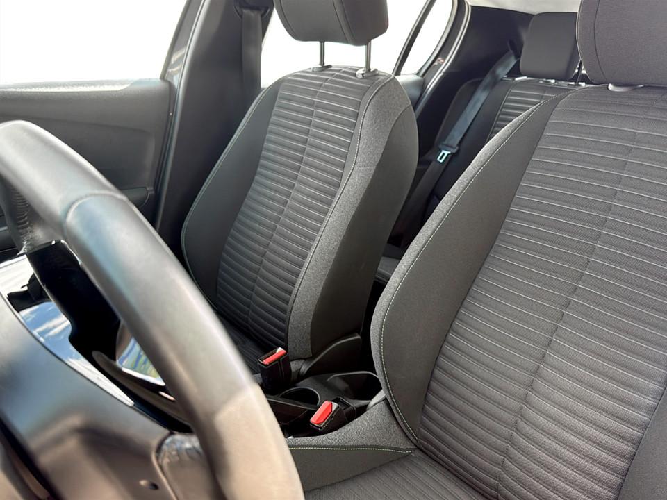 peugeot-208-2024-gasolina-1199cc