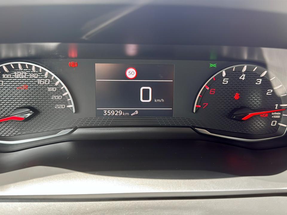 peugeot-208-2024-gasolina-1199cc