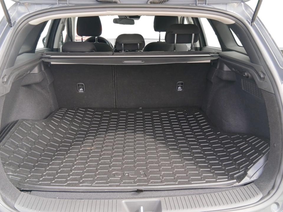 hyundai-i30-2024-gasolina-998cc