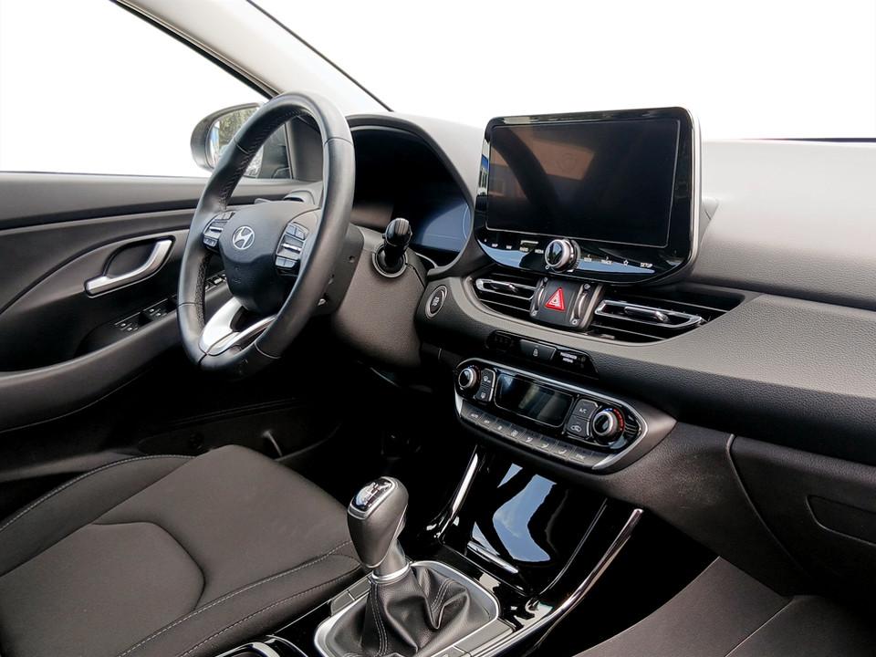 hyundai-i30-2024-gasolina-998cc